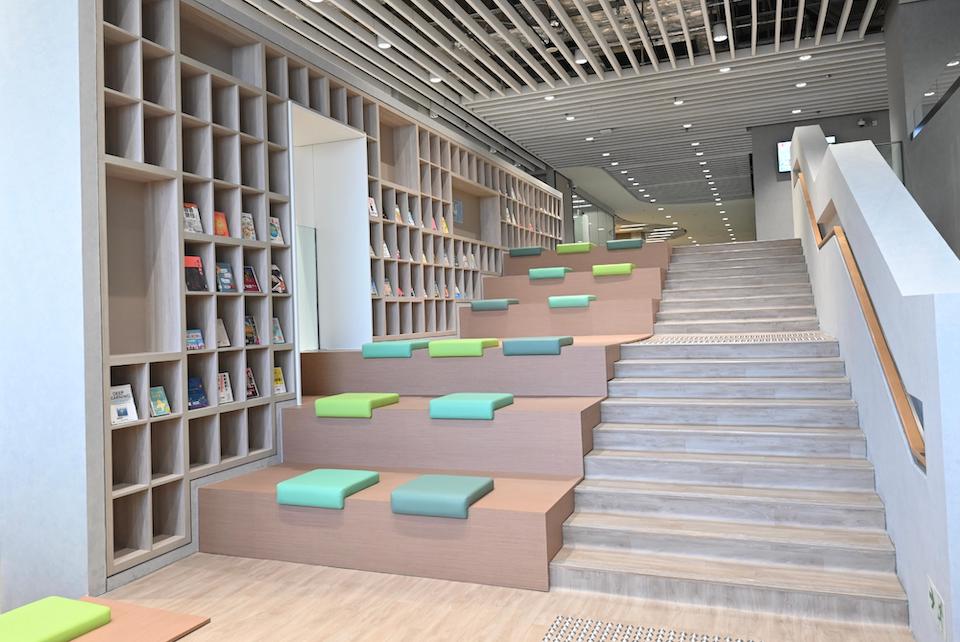 深水埗公共圖書館-閱讀區