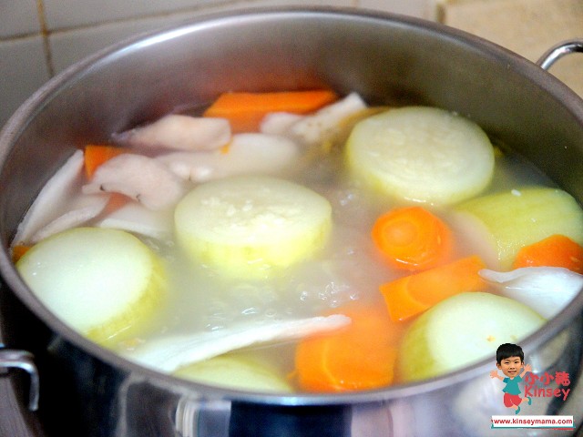 日月魚節瓜淮山瘦肉湯9