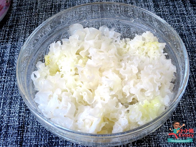 青木瓜百合蓮子雪耳瘦肉湯4