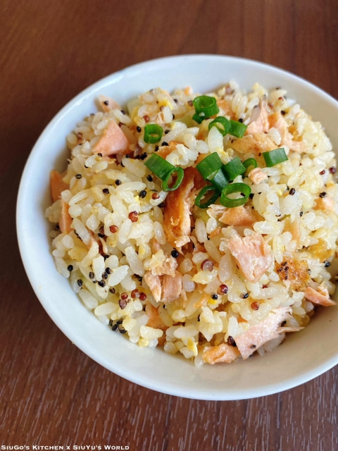 三文魚藜麥炒飯