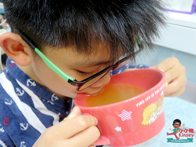 石斛紅蘿蔔豬骨湯9