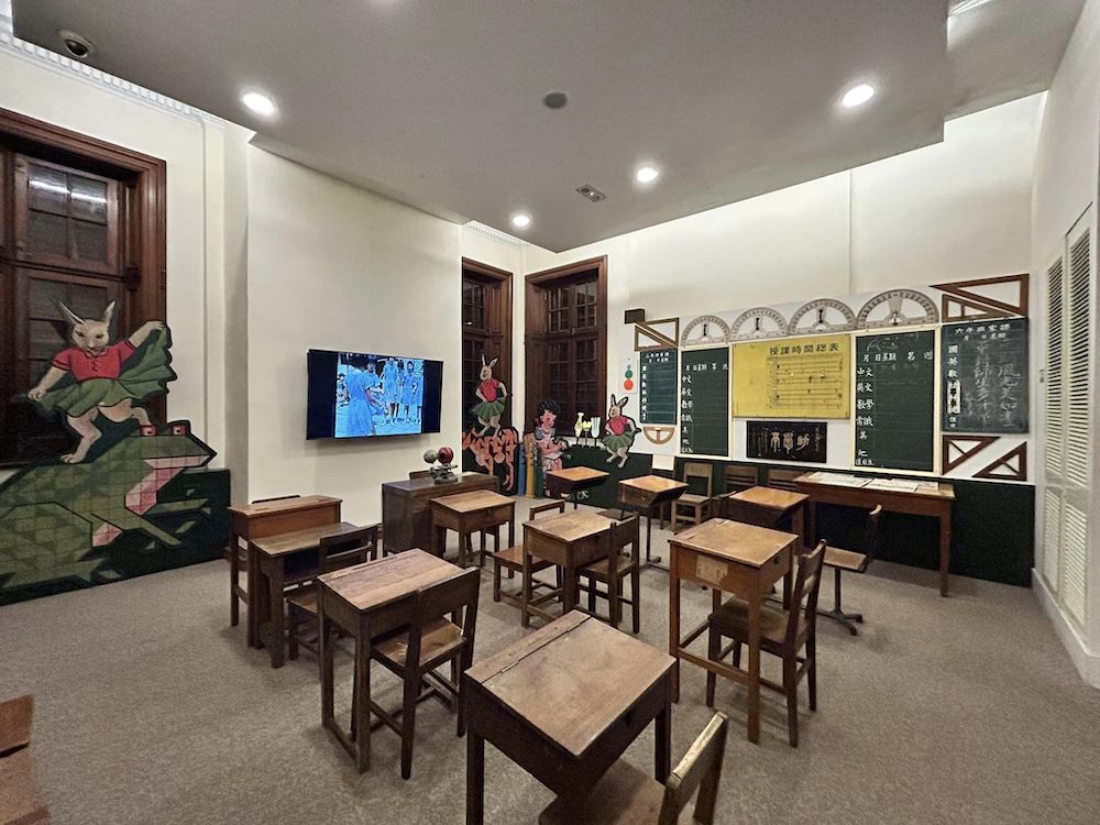 小學傢具收藏品