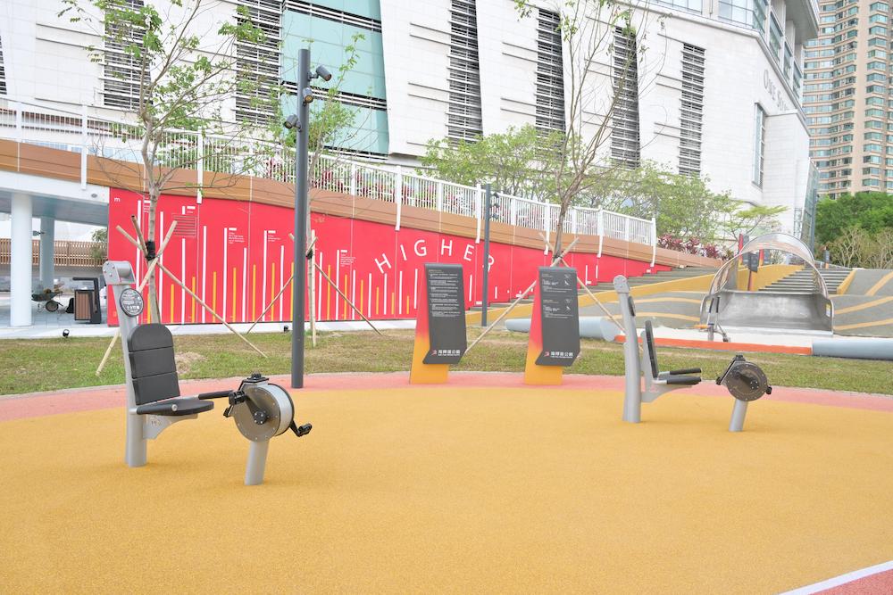 海輝道公園-健身園地