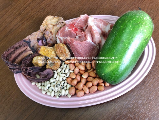 節瓜章魚花生眉豆西施骨湯-食譜
