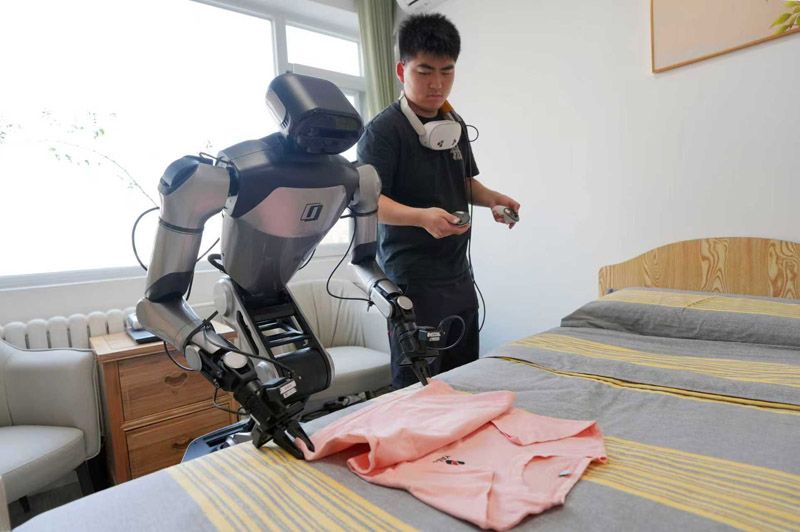 機械人養老驛站